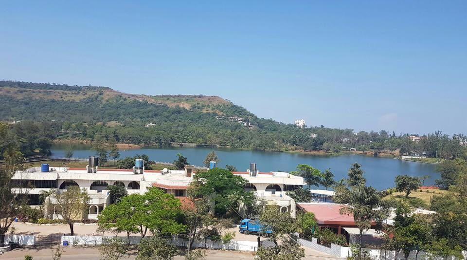 Savshanti Lake Resort Saputara Buitenkant foto